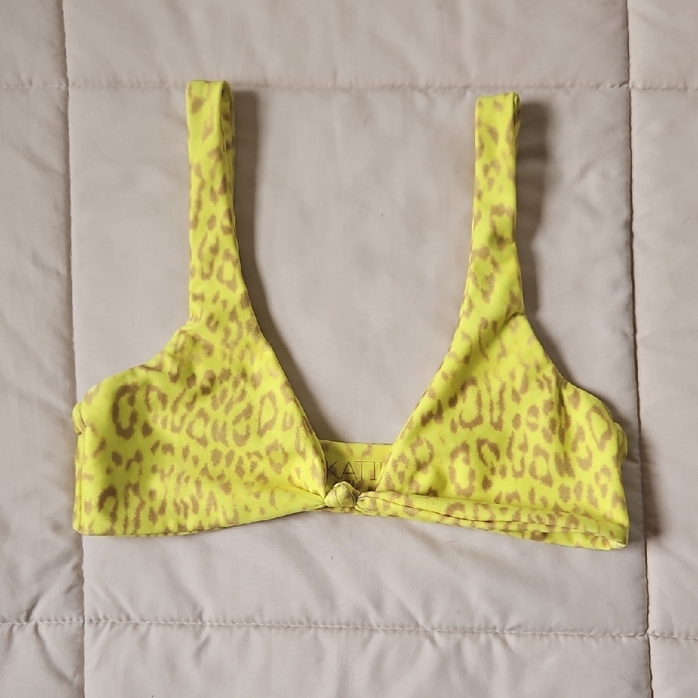 Skatie Penny Bikini Top